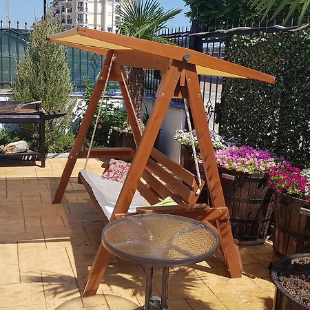 Aria Complex Aparthotel Sveti Vlas Bagian luar foto