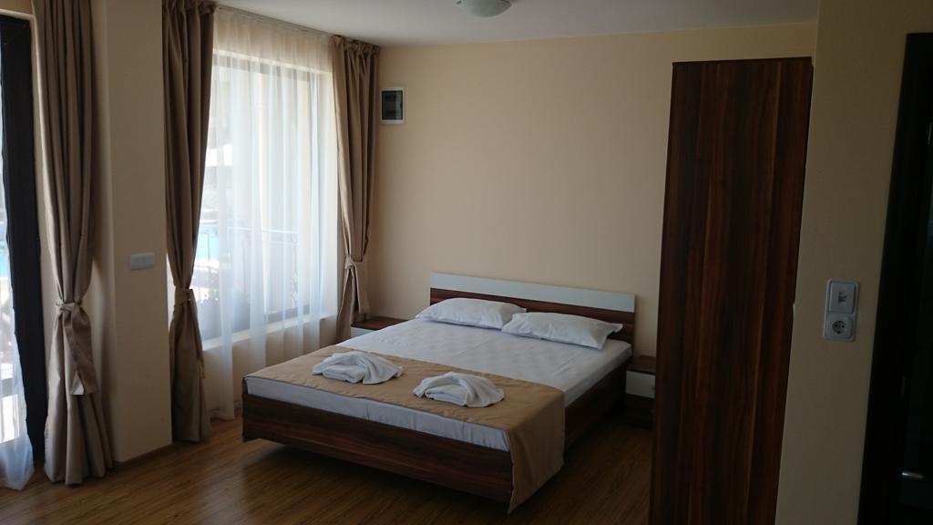 Aria Complex Aparthotel Sveti Vlas Ruang foto