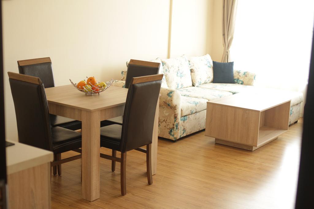 Aria Complex Aparthotel Sveti Vlas Ruang foto